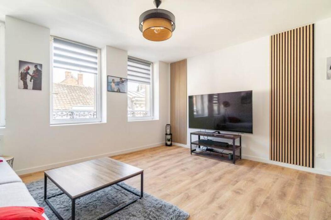 Voyage En Duplex En Hyper Centre Apartment Valenciennes Exterior photo